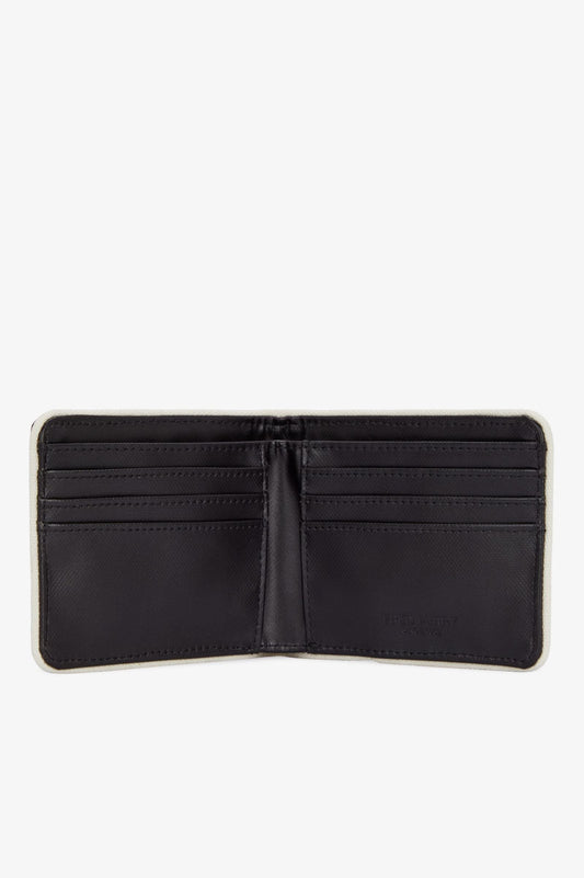 L7305 Laurel Wreath Billfold Wallet