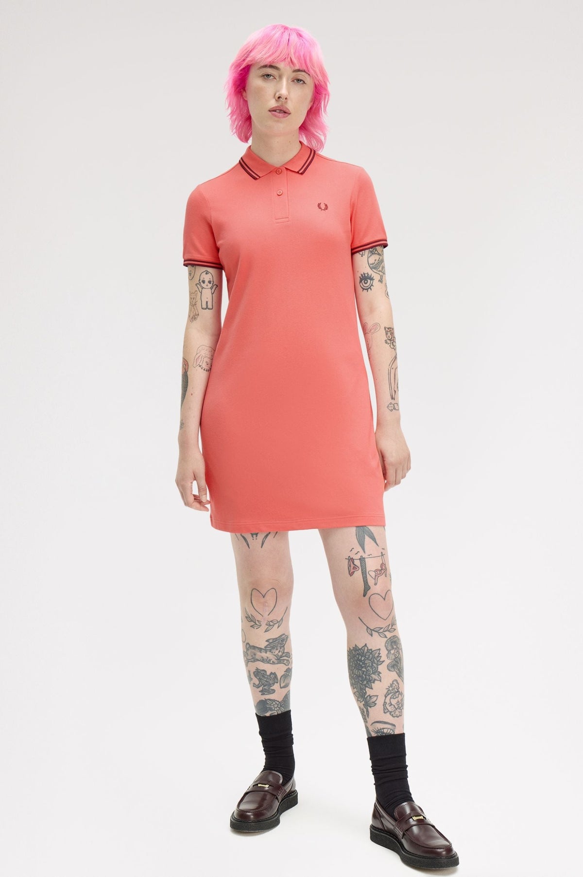 D3600 Twin Tipped Fred Perry Shirt Dress (Strawberry Cream / Oxblood / Oxblood)