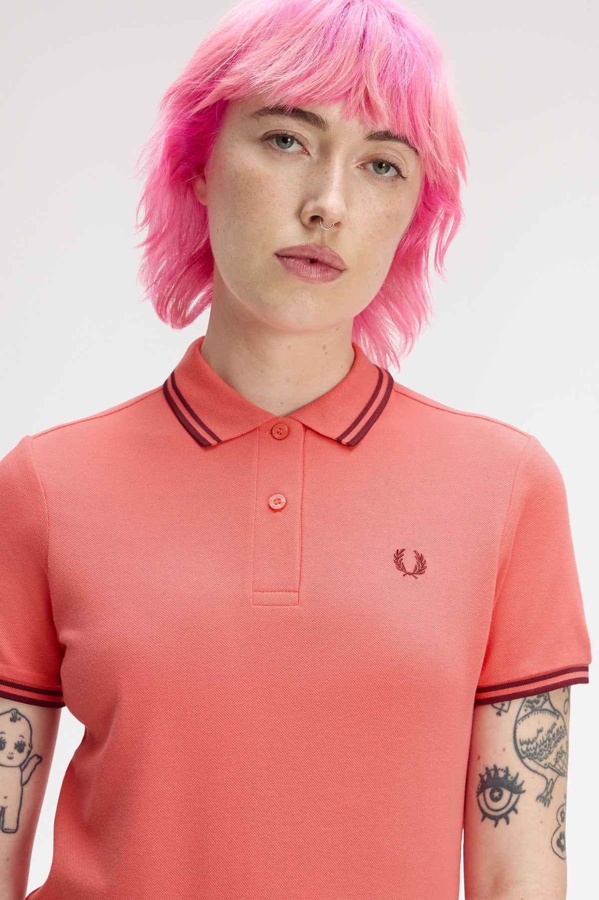 D3600 Twin Tipped Fred Perry Shirt Dress (Strawberry Cream / Oxblood / Oxblood)