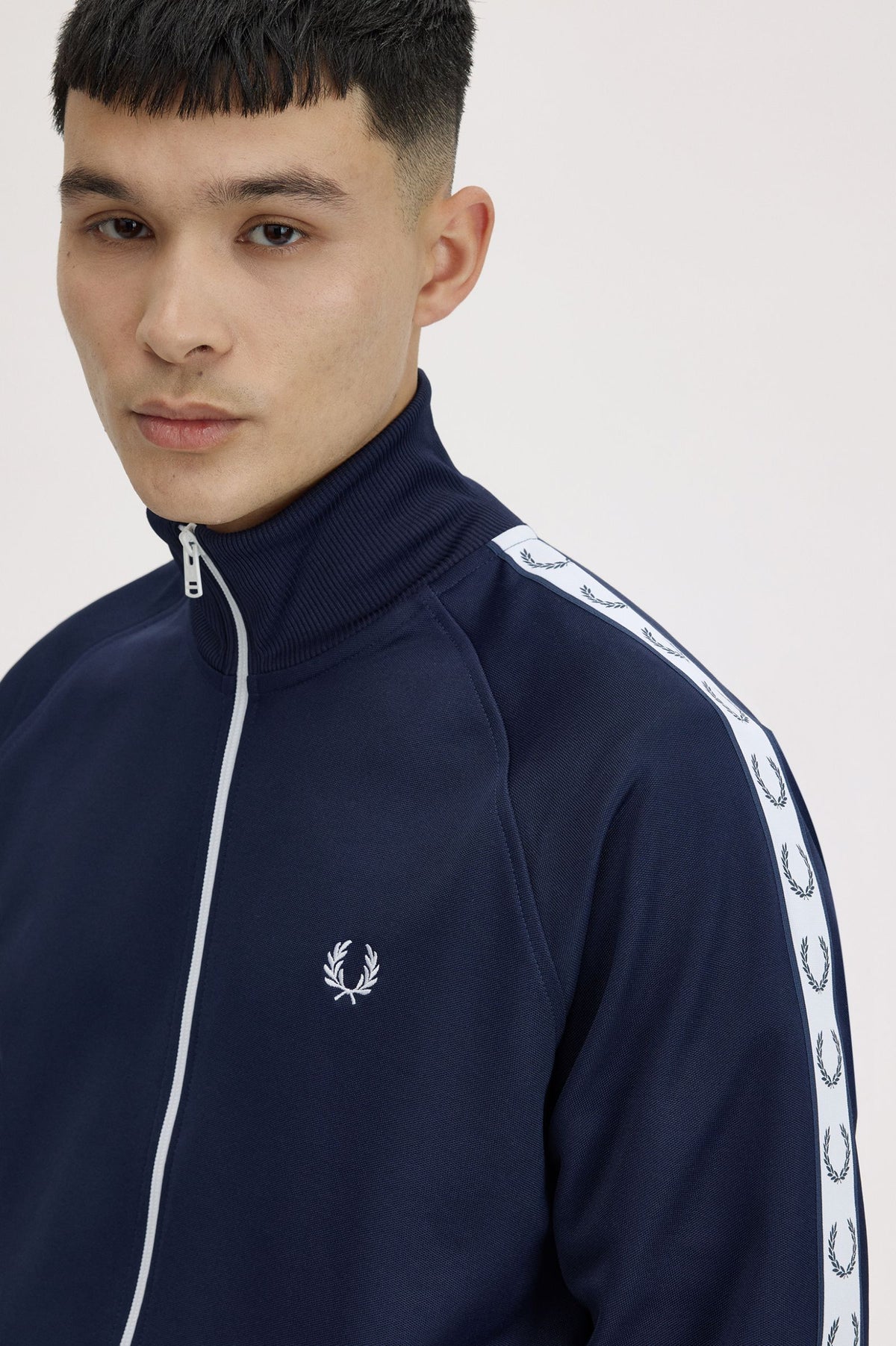 J4620 Taped Track Jacket (Carbon Blue)