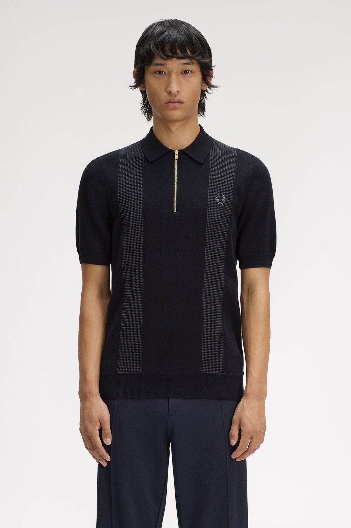K2310 Panel Detail Knitted Shirt (Black)
