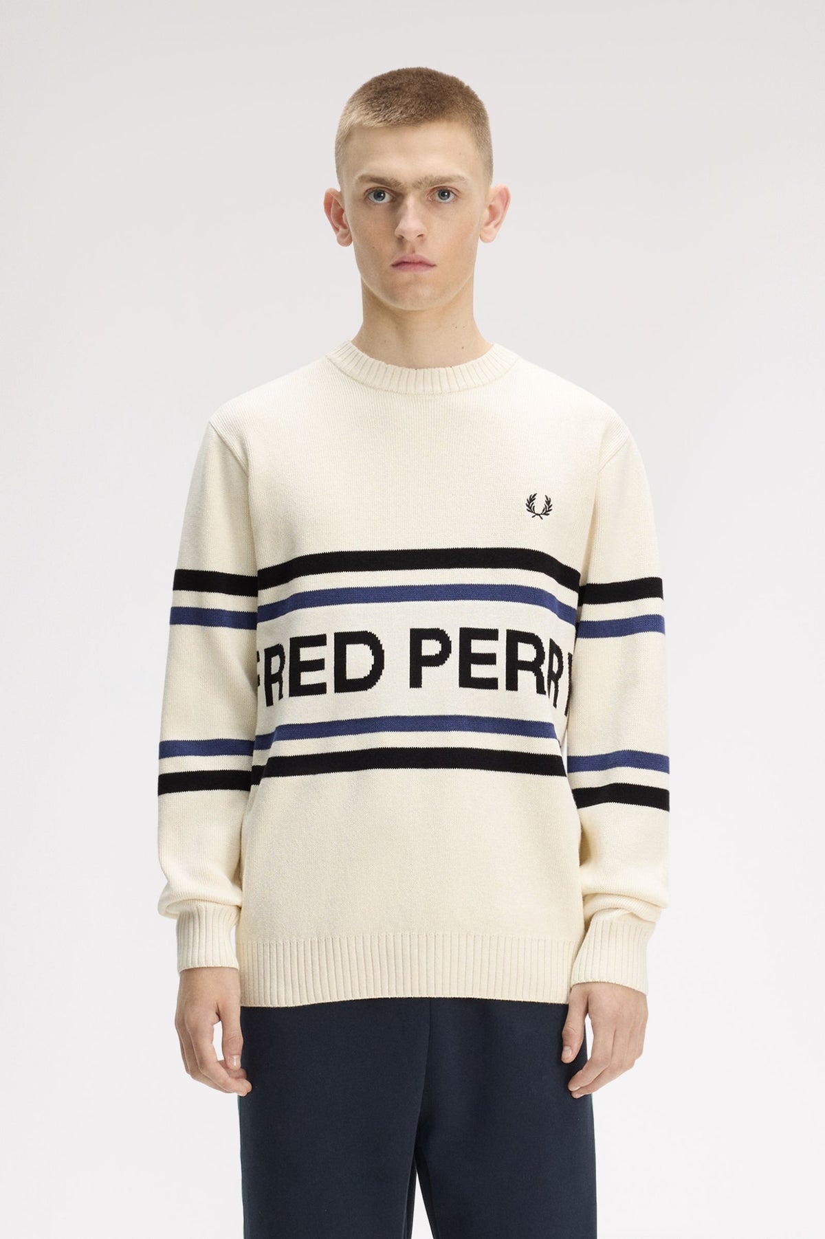K2325 Fred Perry Graphic Jumper (Ecru)
