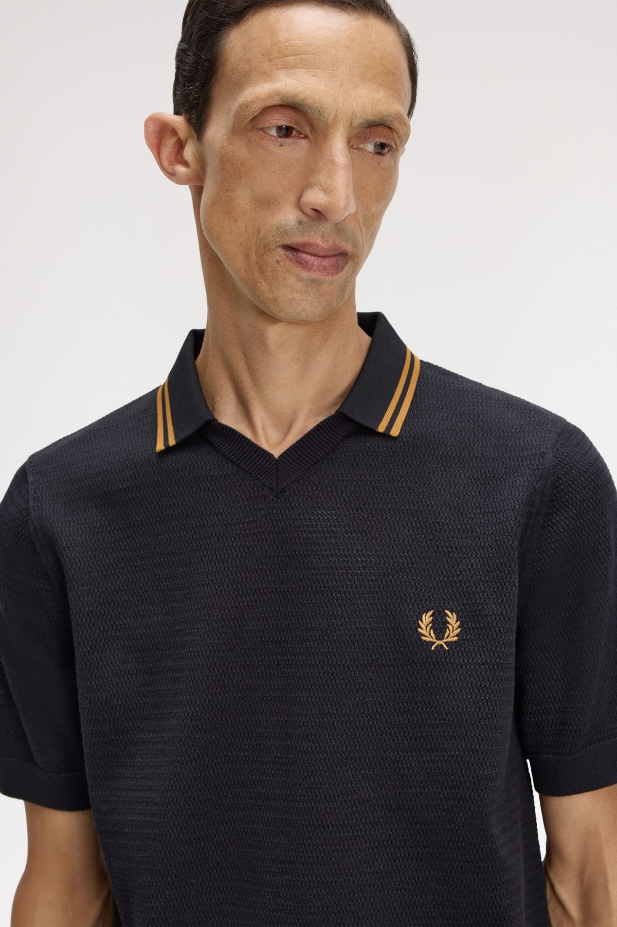 K2330 Pointelle Knitted Shirt (Black)