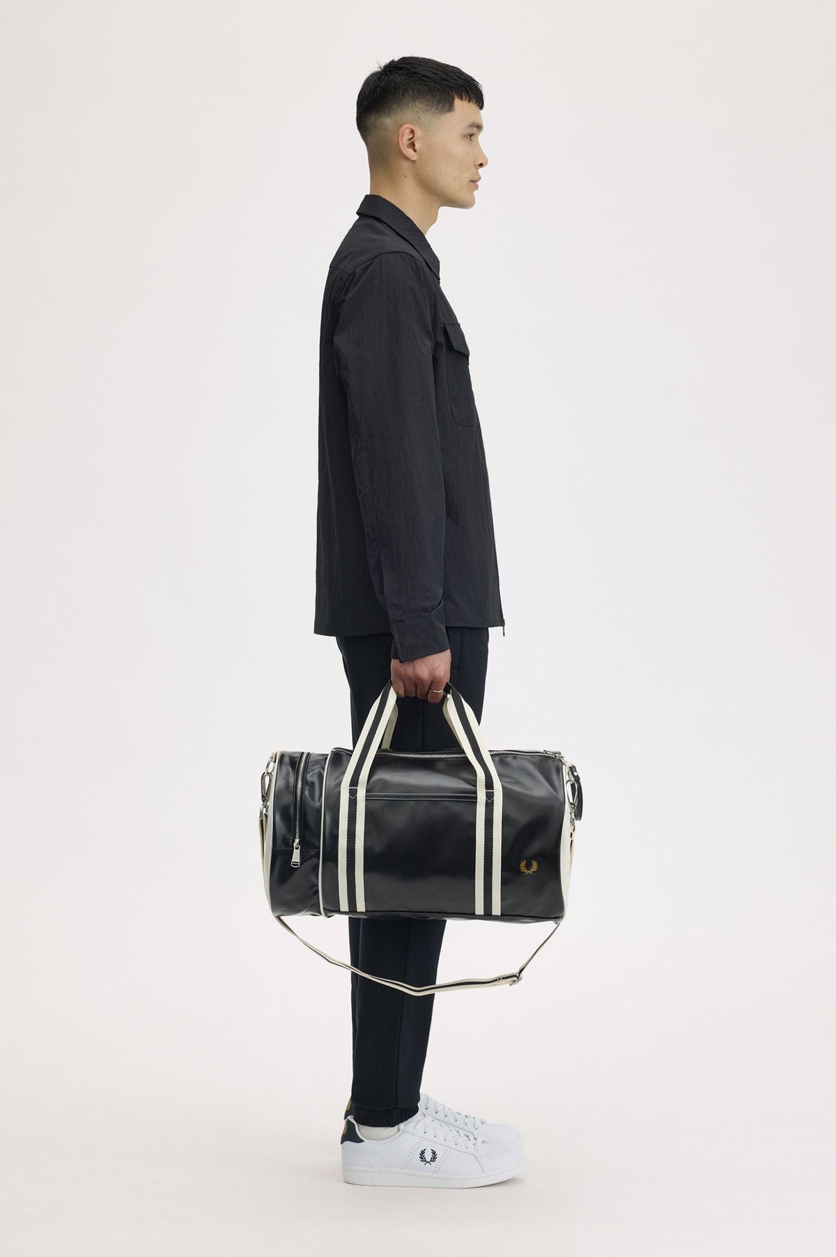 L7255 Classic Barrel Bag (Black / Ecru)