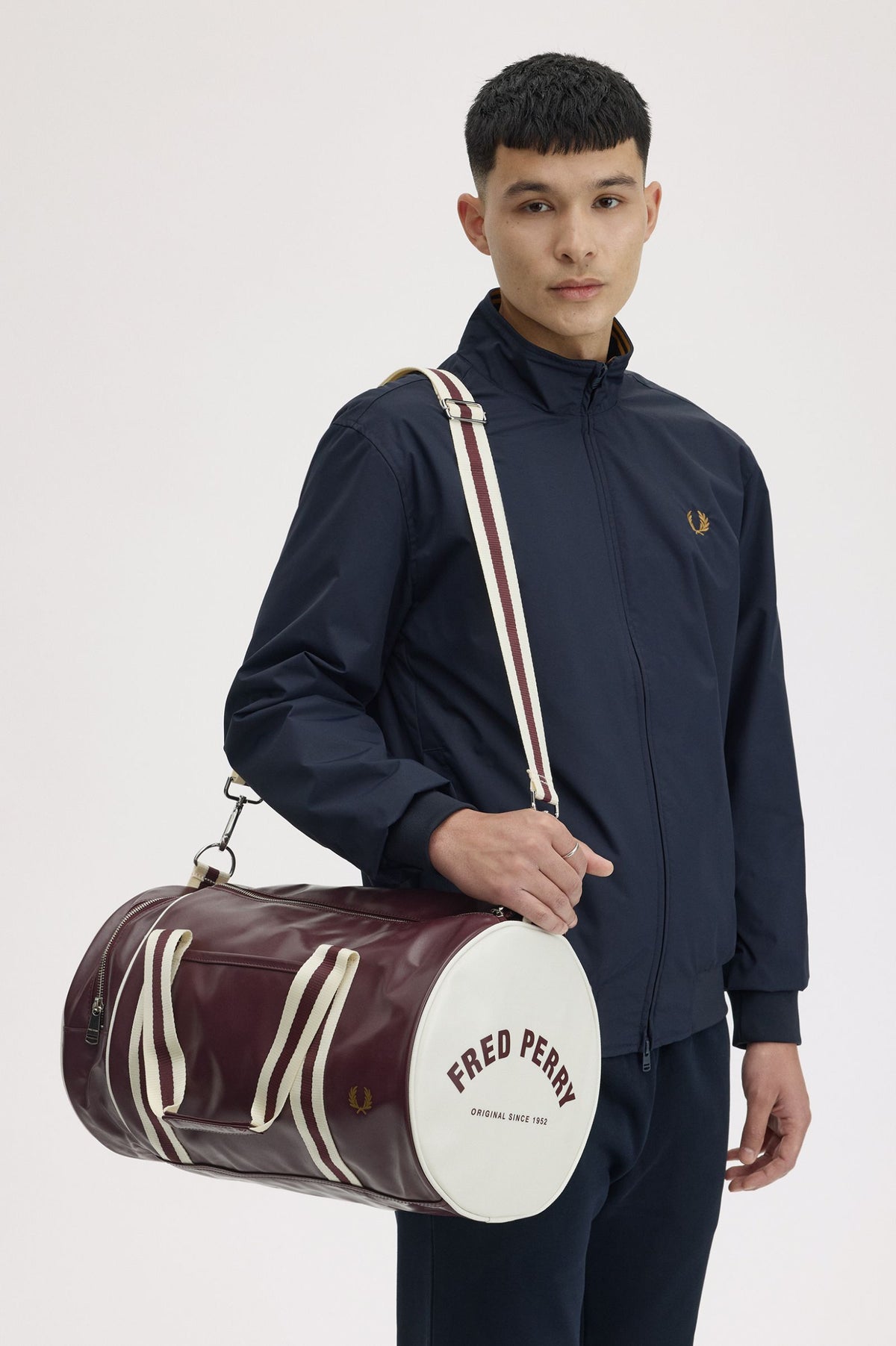 L7255 Classic Barrel Bag (Oxblood)