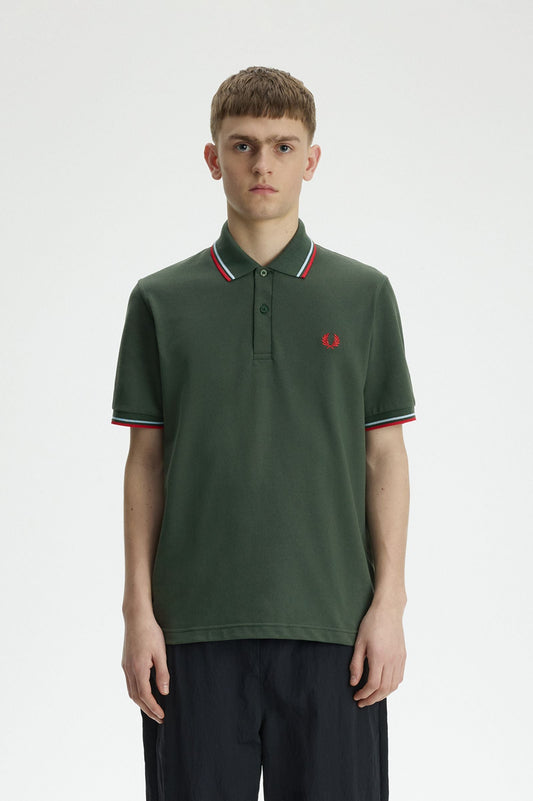 M12 The Fred Perry Shirt (Tartan Green / Ice / Red)