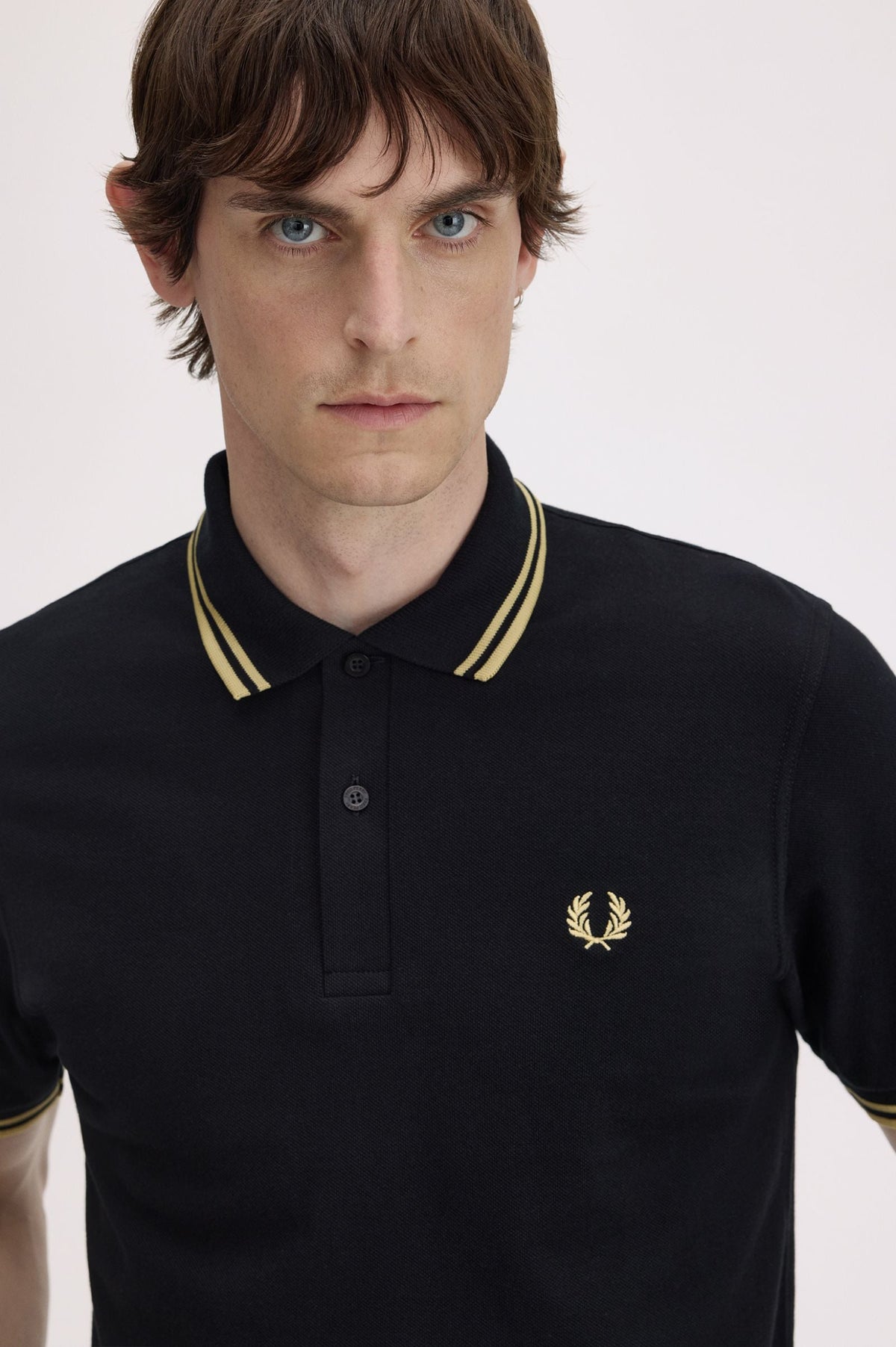 M12 The Fred Perry Shirt (Black / Champagne / Champagne)