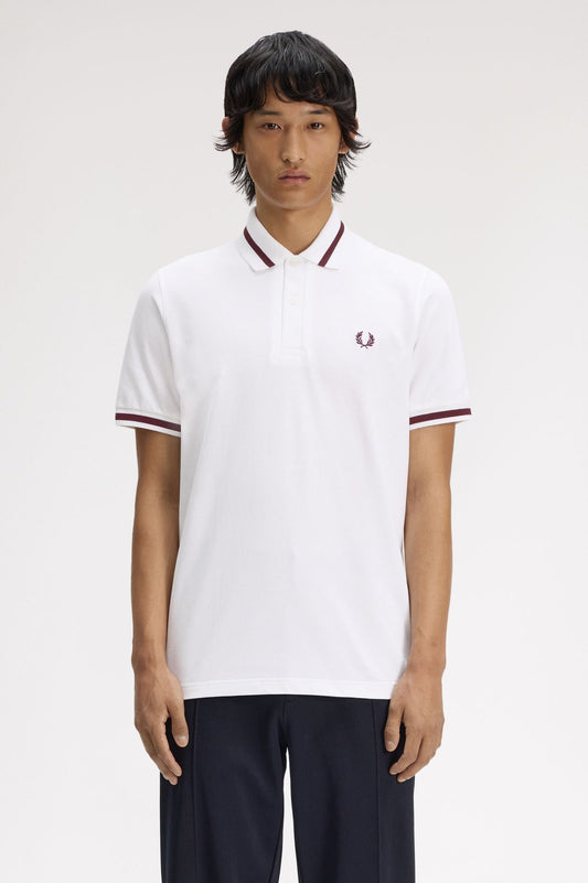 M2 The Single Tipped Fred Perry Shirt (White/ Maroon)