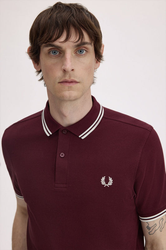 M3600 The Twin Tipped Fred Perry Shirt (Oxblood / Ecru / Ecru)