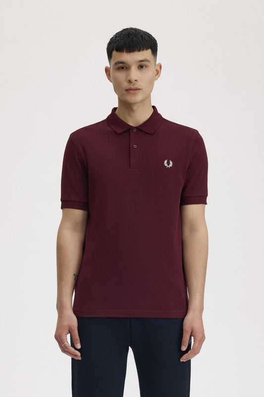 M6000 Plain Fred Perry Shirt (Oxblood/ Ecru)