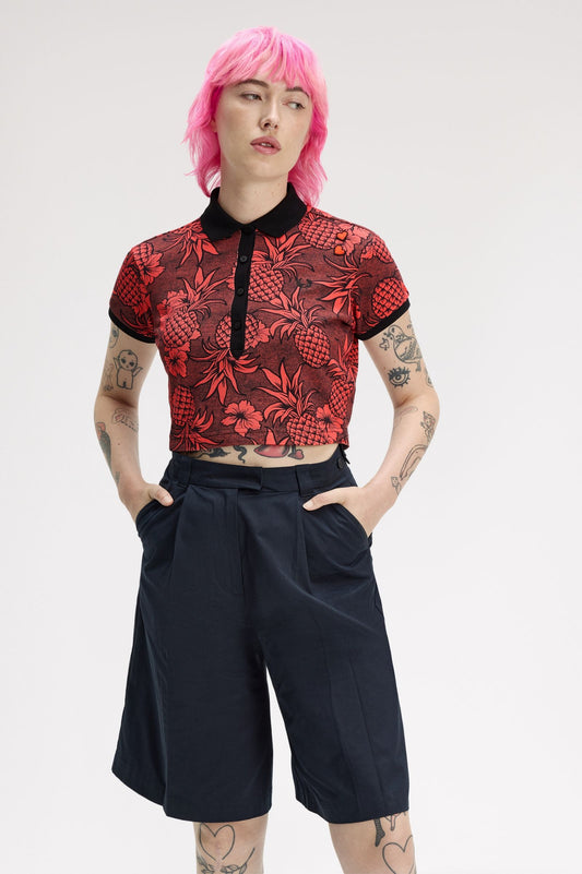 SG2138 Amy Winehouse Foundation Printed Polo Shirt (Strawberry Cream)