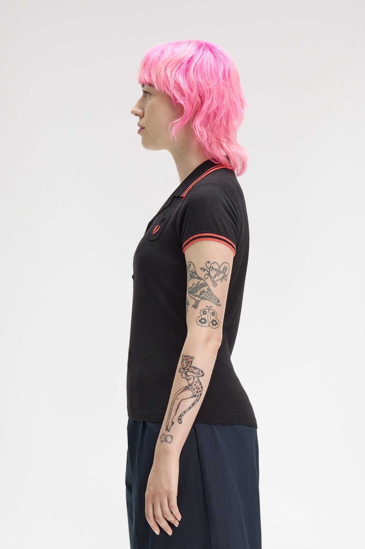 SK2142 Amy Winehouse Foundation Pocket Detail Knitted Shirt (Strawberry Cream)