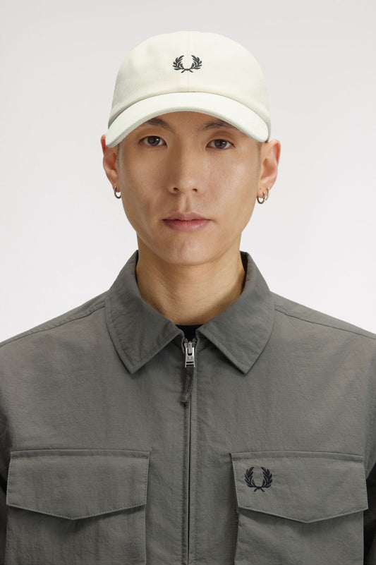 HW2295 Classic Piqué Cap (Ecru / Night Green)