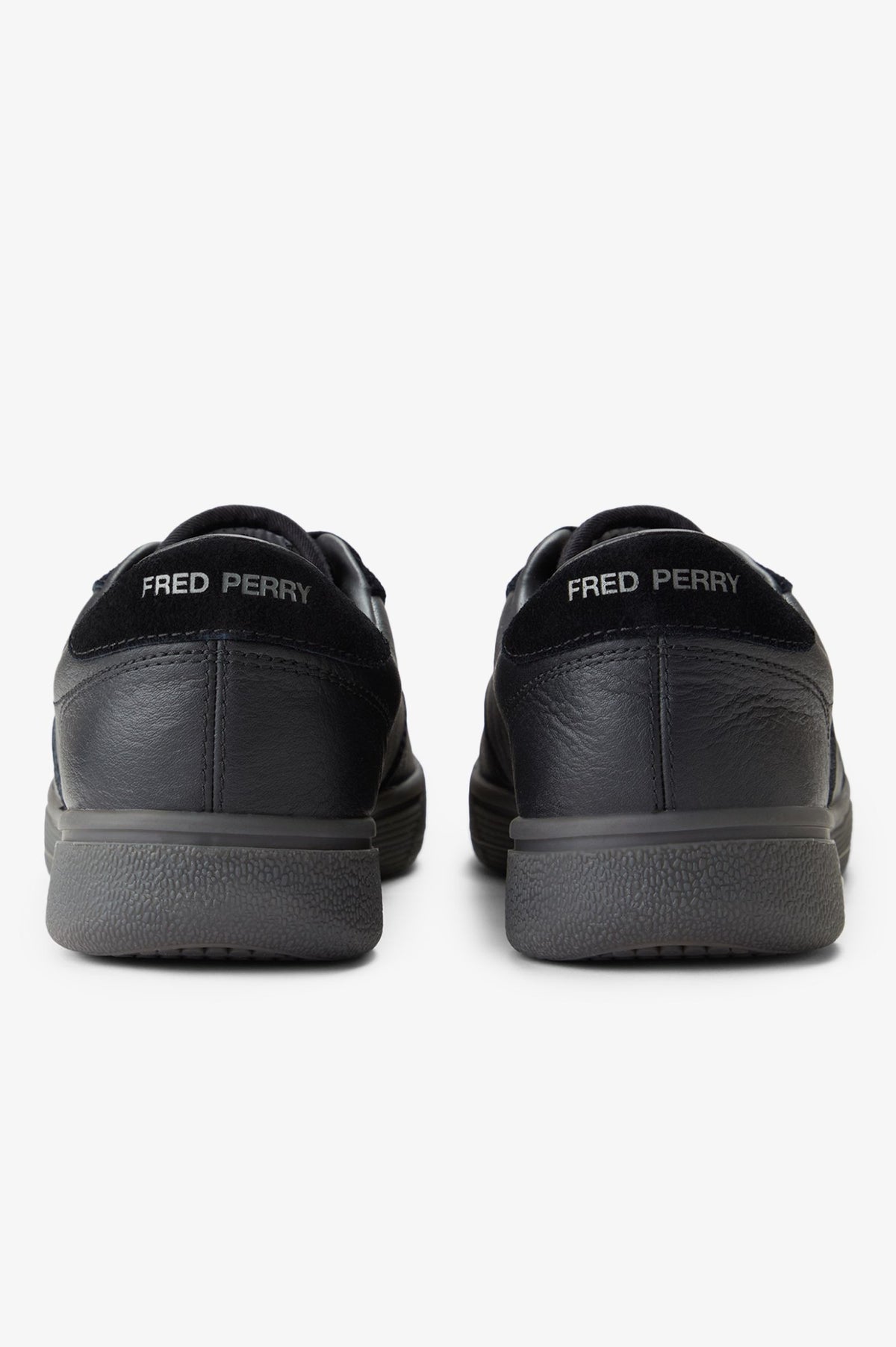 B3418 Leather Tennis Shoe (Black)